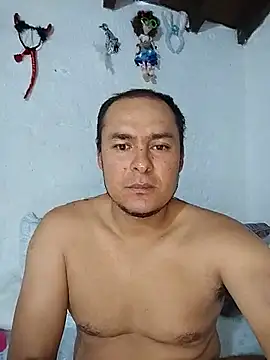Snapshot of piton77 chatting on 06-11-26, 09:28 piton77 online show from 06-11-26, 09:28