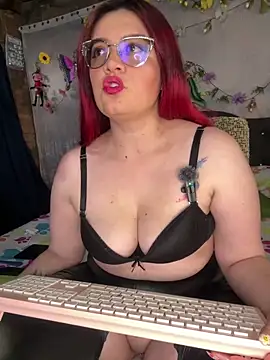 NinaGauther online show from 04-15-26, 02:21