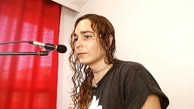 Catnessa online show from 10-27-25, 10:33