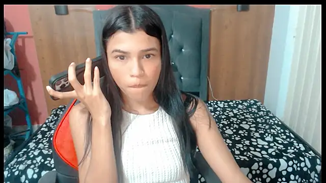 lyanamerry0 online show from 10-02-25, 08:45