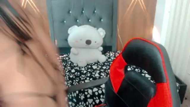 lyanamerry0 online show from 10-17-25, 01:35