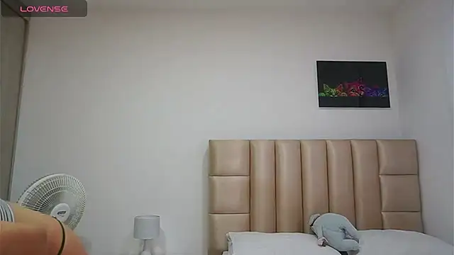 Snapshot of Phiamat_ chatting on 07-24-26, 03:57 Phiamat online show from 07-24-26, 03:57