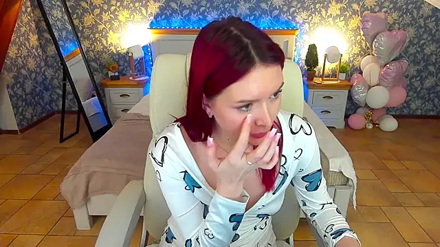 Snapshot of MilaSecrett chatting on 03-02-25, 10:58 MilaSecrett online show from 03-02-25, 10:58