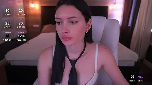 Snapshot of MilaSecrett chatting on 09-12-25, 01:00 MilaSecrett online show from 09-12-25, 01:00