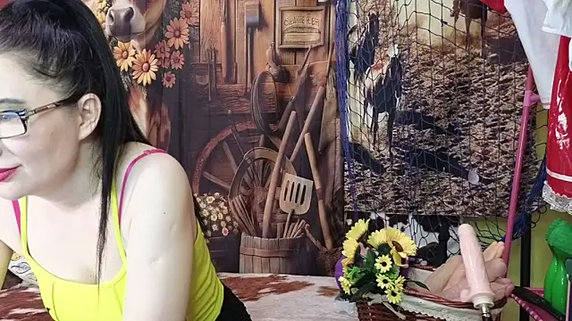 Snapshot of DashaHart chatting on 12-05-24, 04:50 DashaHart online show from 12-05-24, 04:50