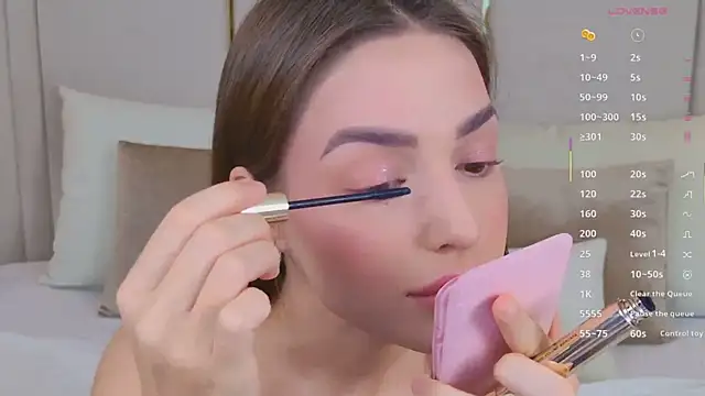 BellaHalles online show from 03-04-26, 05:37