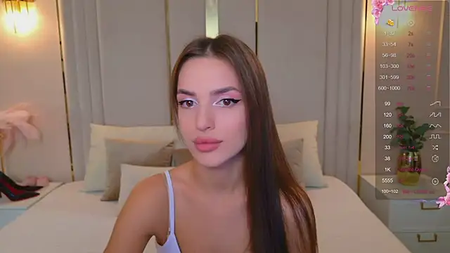 BellaHalles online show from 11-09-25, 06:06