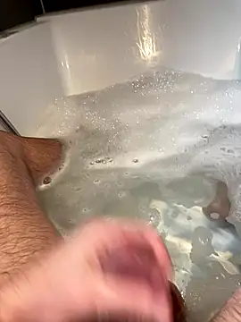 LivingLegend1978 online show from 11-06-25, 09:24