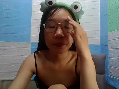 Snapshot of Nanoko chatting on 09-29-25, 11:05 Nanoko online show from 09-29-25, 11:05