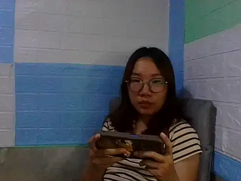 Nanoko online show from 06-15-26, 05:45
