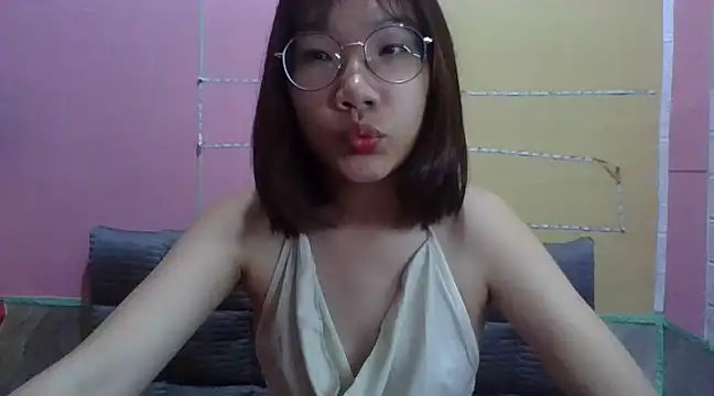 Snapshot of Nanoko chatting on 12-07-24, 02:41 Nanoko online show from 12-07-24, 02:41