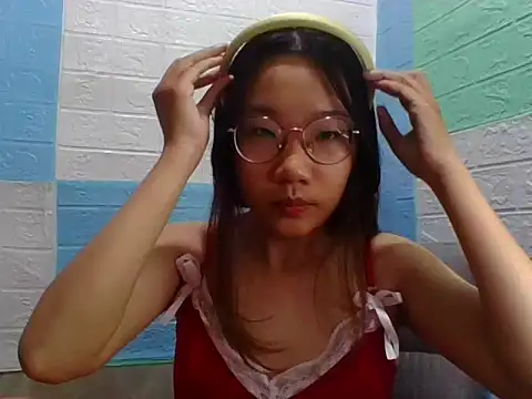 Snapshot of Nanoko chatting on 10-11-25, 08:59 Nanoko online show from 10-11-25, 08:59