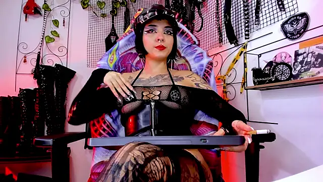 Agatha BDSM online show from 12-18-25, 09:29