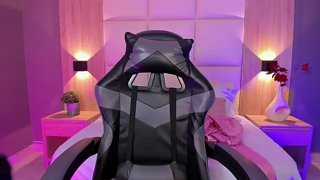 bella1207 online show from 10-29-25, 07:35