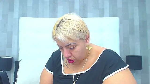 LeahMillerr online show from 03-05-26, 01:08