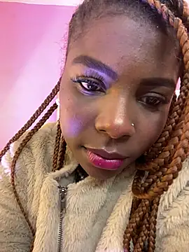 LoveQueen2 online show from 07-17-26, 11:51
