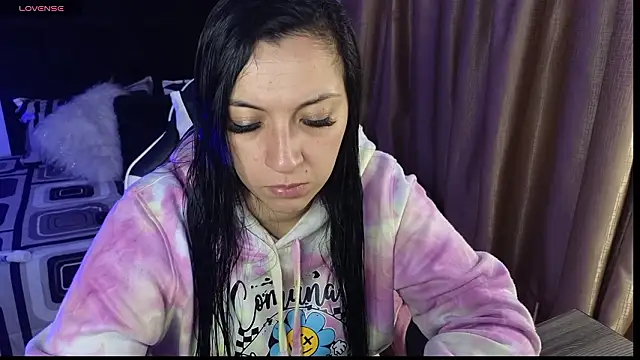 Snapshot of Majuu__ chatting on 02-28-26, 10:59 Majuu online show from 02-28-26, 10:59