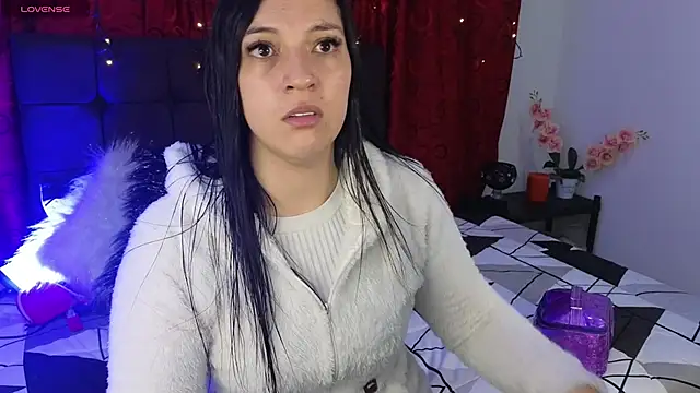 Snapshot of Majuu__ chatting on 10-09-25, 11:44 Majuu online show from 10-09-25, 11:44