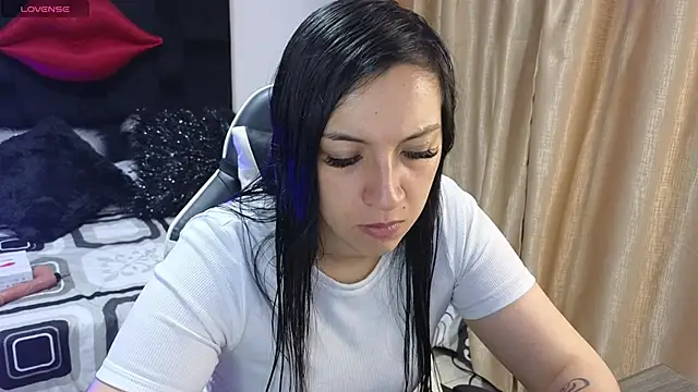 Majuu   online show from 12-19-25, 11:56