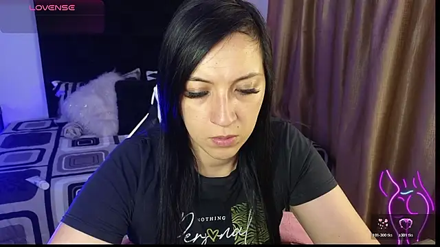 Snapshot of Majuu__ chatting on 03-03-26, 11:39 Majuu online show from 03-03-26, 11:39