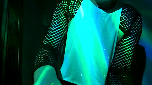 Snapshot of CloudyBoy_Toy chatting on 02-23-25, 11:11 CloudyBoy Toy online show from 02-23-25, 11:11