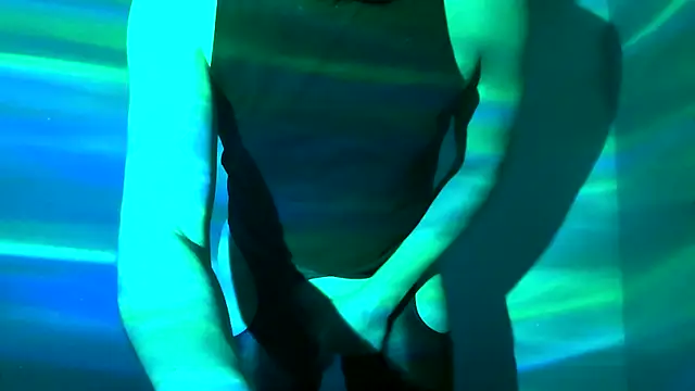 Snapshot of CloudyBoy_Toy chatting on 01-14-25, 06:07 CloudyBoy Toy online show from 01-14-25, 06:07