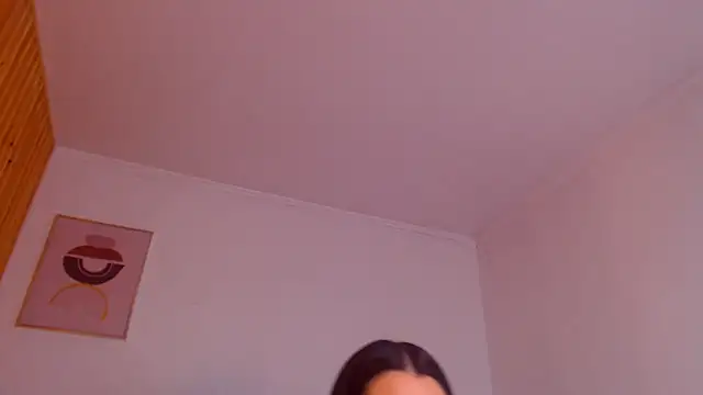 YvonneEverlee online show from 01-05-26, 08:45