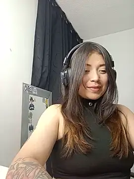 Snapshot of katherodriguezx chatting on 07-23-26, 03:59 katherodriguezx online show from 07-23-26, 03:59
