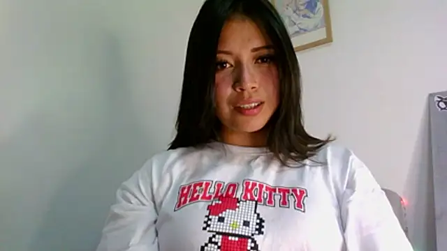 Snapshot of katherodriguezx chatting on 03-01-26, 12:43 katherodriguezx online show from 03-01-26, 12:43