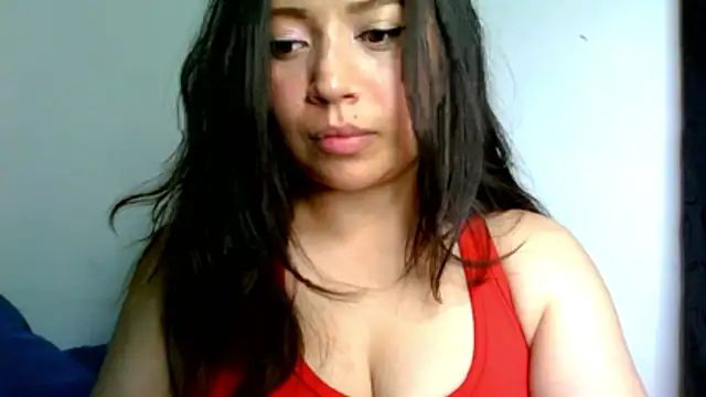 Snapshot of katherodriguezx chatting on 06-12-26, 10:40 katherodriguezx online show from 06-12-26, 10:40
