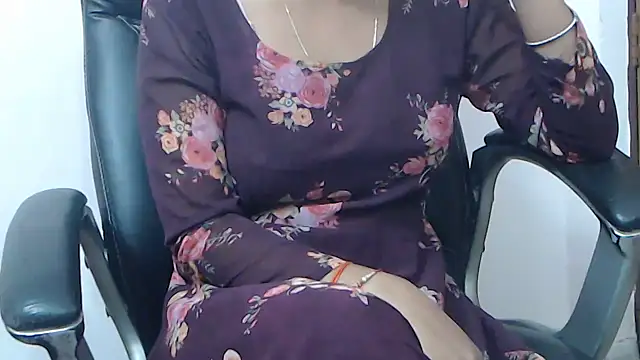Snapshot of wildbabes chatting on 01-24-25, 03:24 wildbabes online show from 01-24-25, 03:24