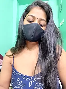 Snapshot of Monalisa_Singh chatting on 05-05-26, 05:27 Monalisa Singh online show from 05-05-26, 05:27
