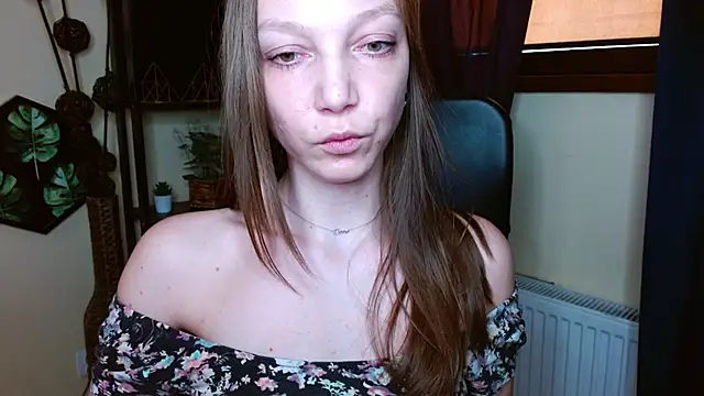 EmillyPlay online show from 03-19-26, 10:15