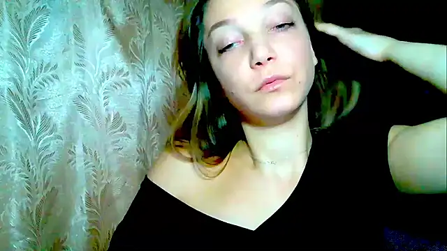 EmillyPlay online show from 11-27-25, 06:47