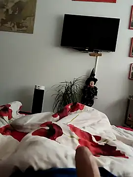 naked1973 online show from 11-02-25, 08:30