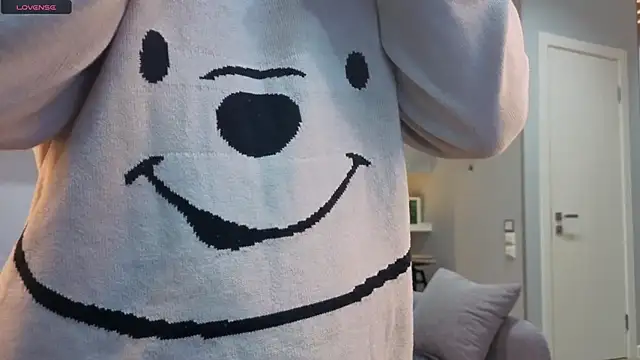 DonnaBurkee online show from 01-11-26, 04:30