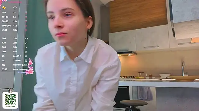 DonnaBurkee online show from 12-19-25, 04:38