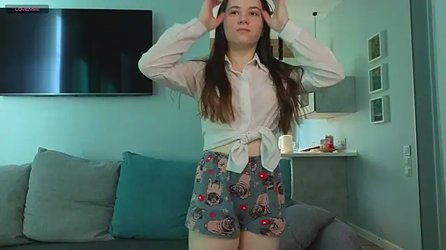 DonnaBurkee online show from 05-11-26, 04:03