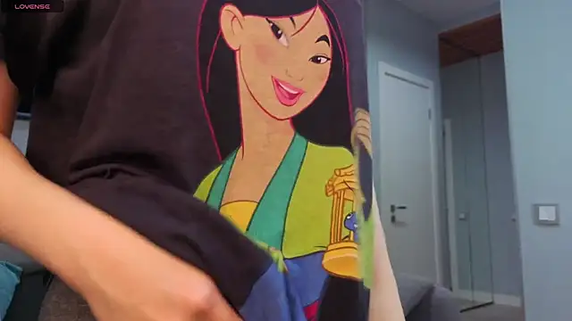 DonnaBurkee online show from 11-05-25, 04:15