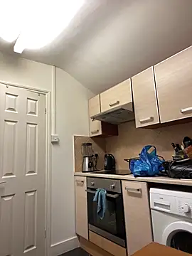 Yourhotboy 42 online show from 10-30-25, 06:16