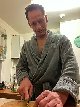 Yourhotboy 42 online show from 03-05-25, 10:21