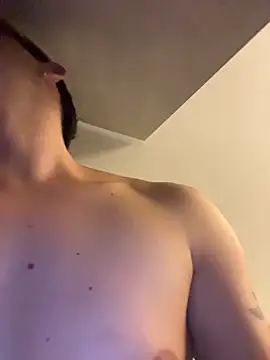 Snapshot of Alexxblue chatting on 11-06-25, 04:38 Alexxblue online show from 11-06-25, 04:38