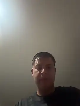 Snapshot of Nicolds14 chatting on 03-26-26, 01:04 Nicolds14 online show from 03-26-26, 01:04