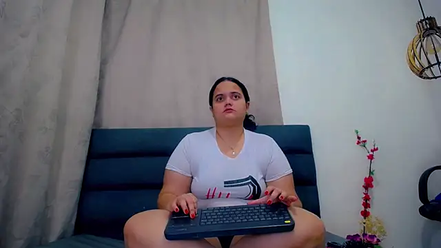 brunnette hot online show from 03-09-26, 10:30