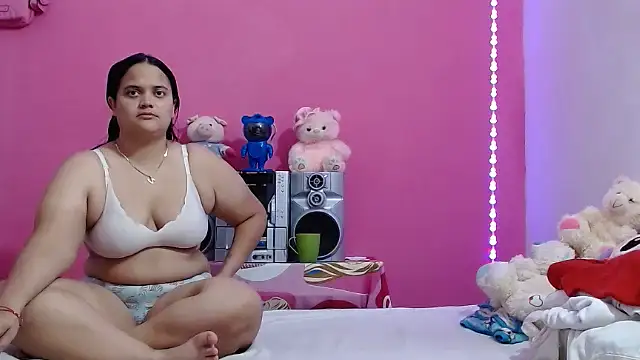brunnette hot online show from 07-15-26, 12:23