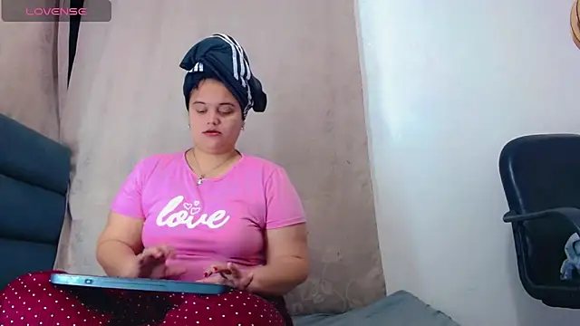 brunnette hot online show from 01-07-26, 10:42