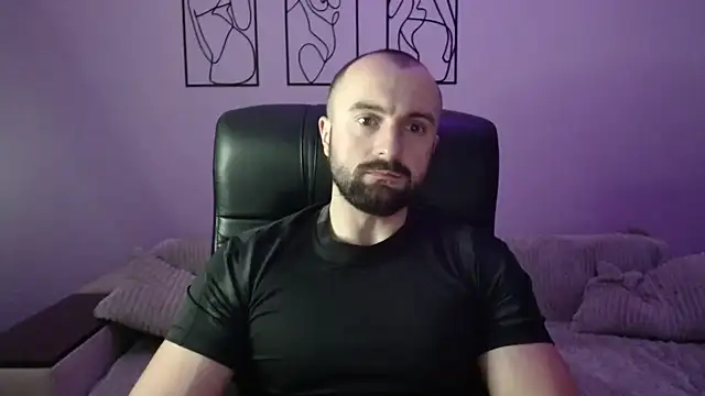 brindlefly6969 online show from 12-05-25, 11:42