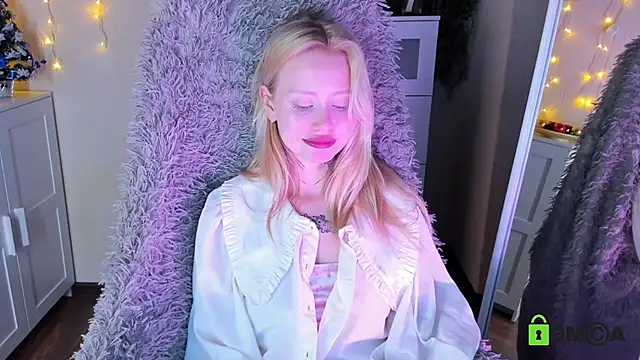 MalenaErnman online show from 12-27-24, 01:28