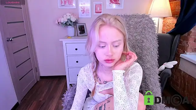 MalenaErnman online show from 02-28-25, 10:30
