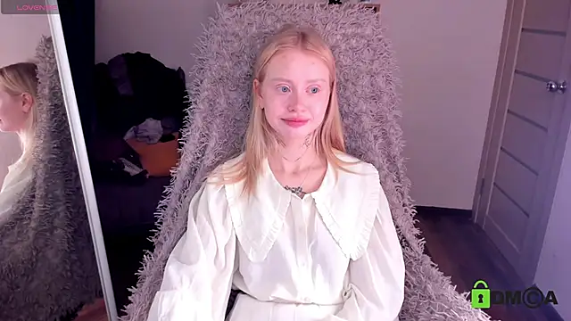 MalenaErnman online show from 01-16-25, 10:32